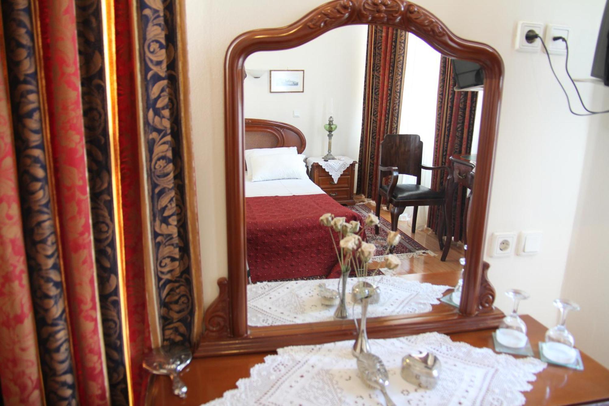 Hotel Panellinion Трикала Экстерьер фото