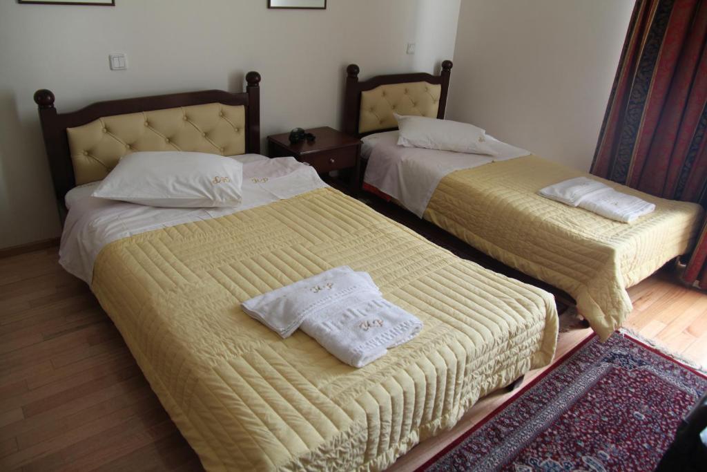 Hotel Panellinion Трикала Номер фото